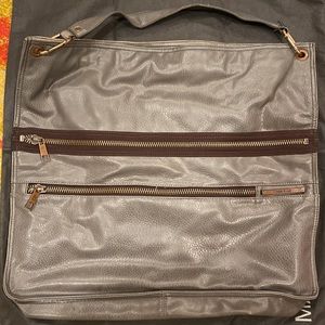 SALE!! CLEARING CLOSET SALE!!  MATT & NAT Grey Leather Purse